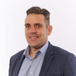 Dr Tom Kirkham team member