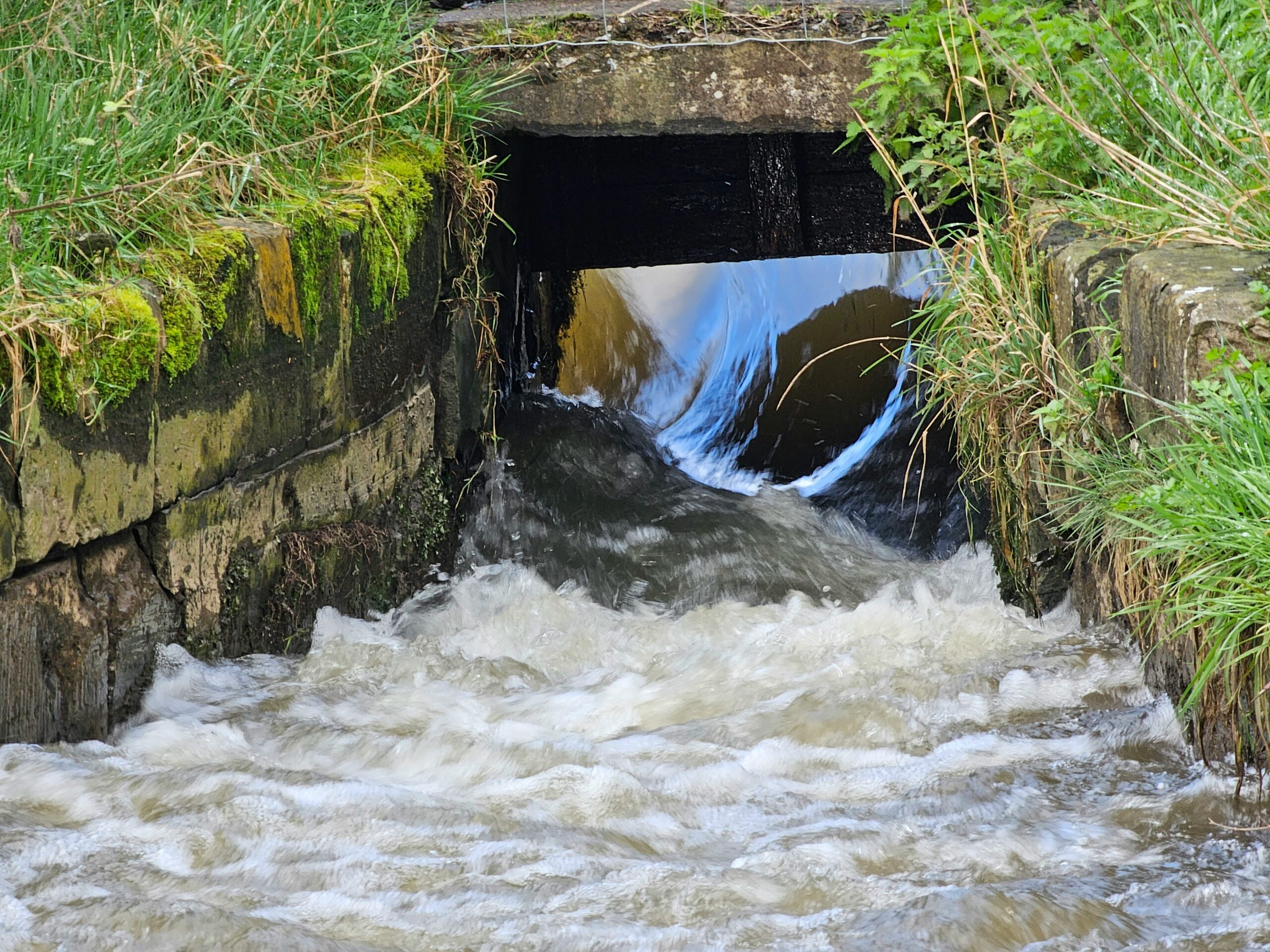 Overflowing drain